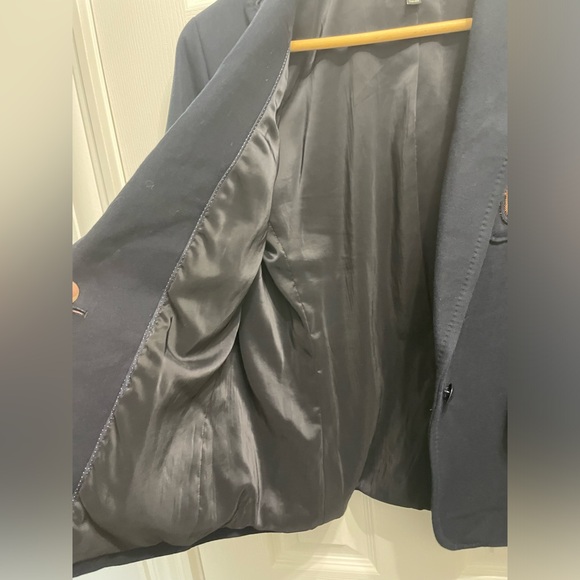 Talbots Navy Blue Blazer Jacket w/ Crest Preppy Equestrian Size 12 Kate Fit - Picture 14 of 14